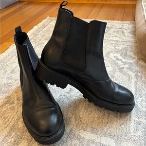 Women’s Vagabond Chelsea Boots